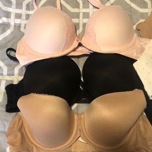 Set of 6 Victoria’s Secret Bras